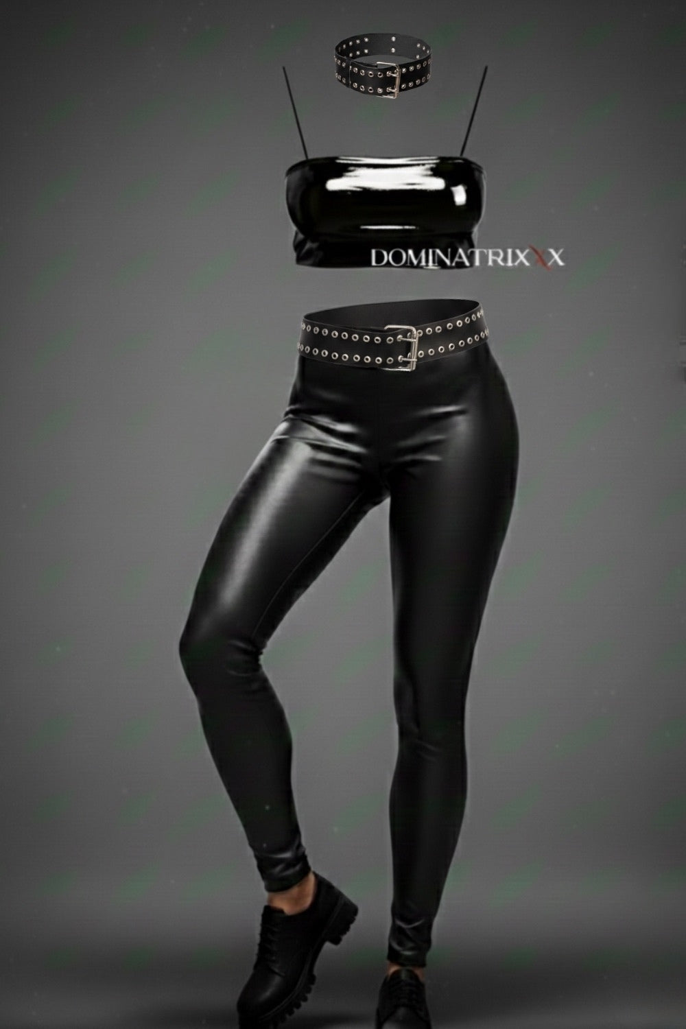 Conjunto Legging Cirrê e Top Vinil com Choker e Cinto Iron Empress