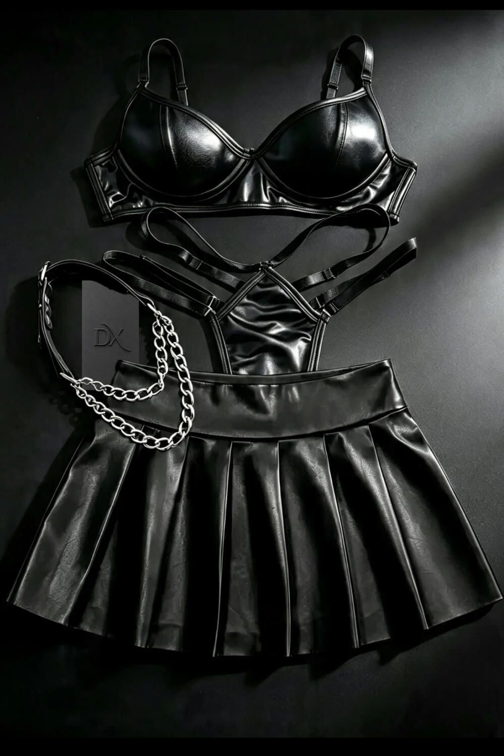 Kit Blair com Saia, Calcinha, Sutiã e Choker