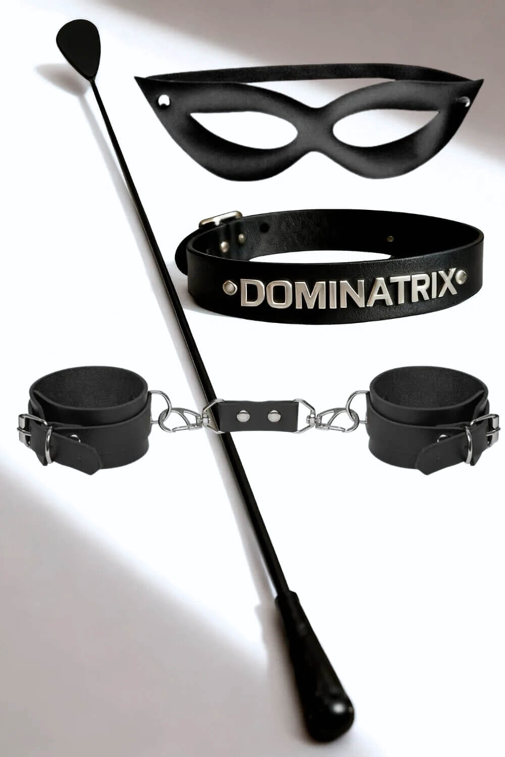 Kit Chibata, Choker Dominatrix, Máscara e Braceletes